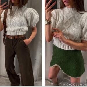Zara cableknit alpaca blend short sleeve sweater
Women's Large cropped